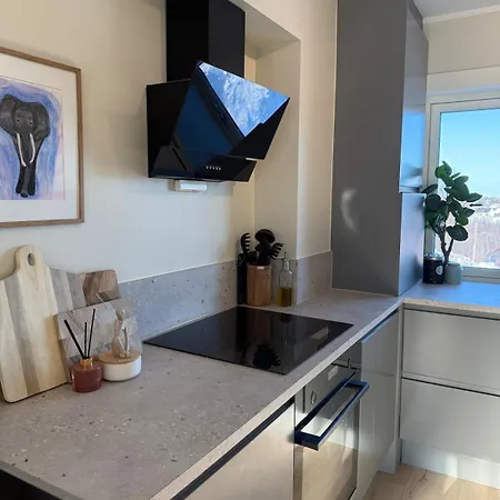 Appartamento Modern Apartment- Move Right In! *